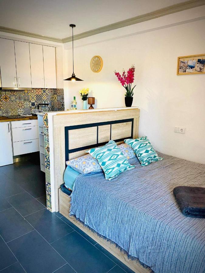 Perfect For Exploring Local Areas And Appartamento Torrevieja